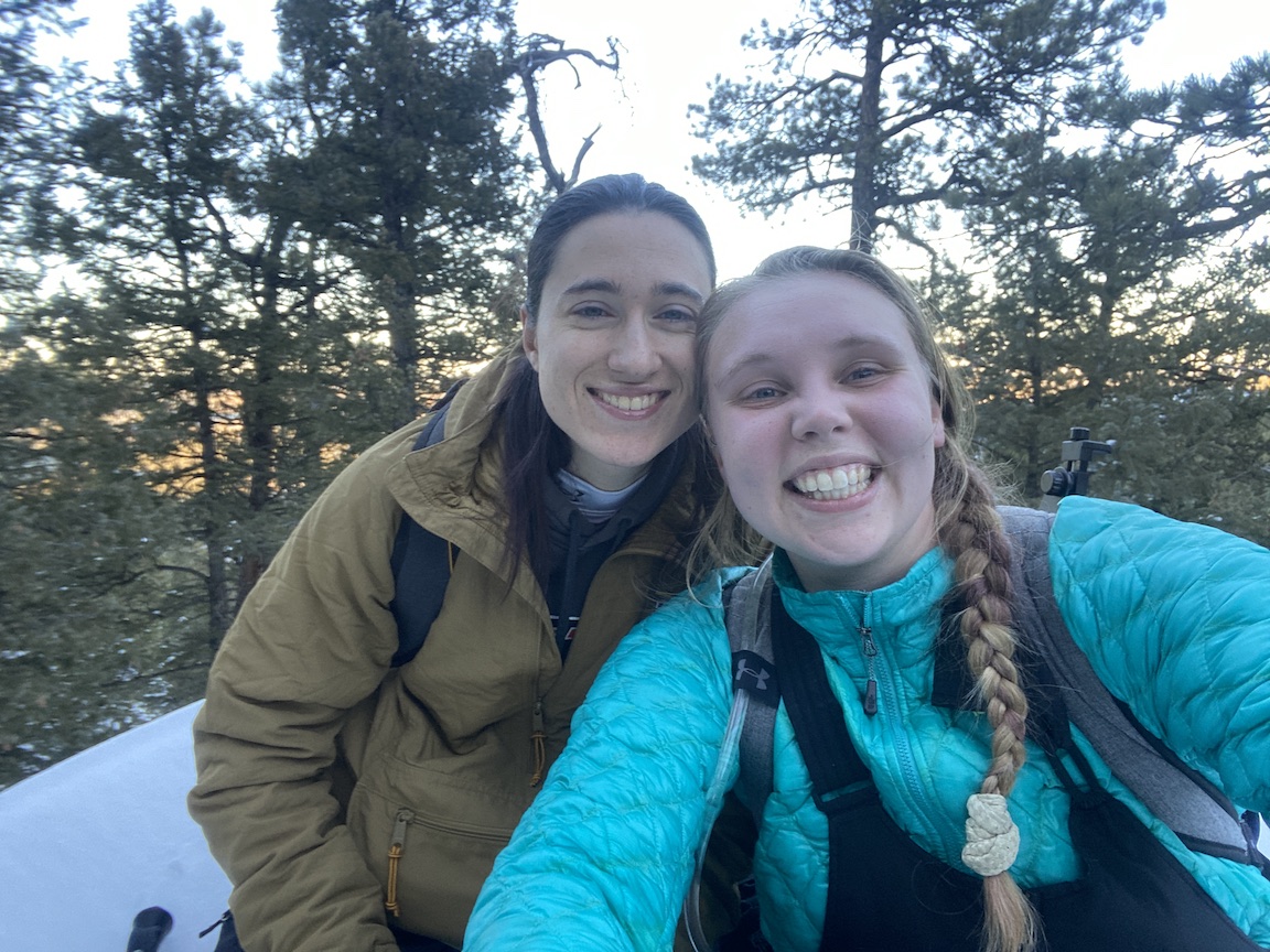 hiking independence point - selfie